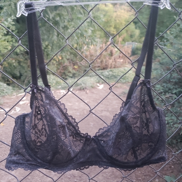 transparent lace bra - Picture 1 of 3
